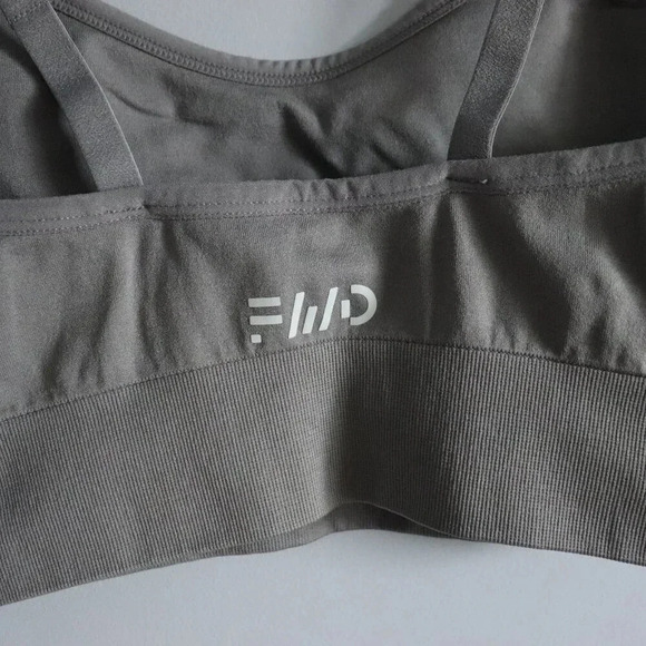 FWD Women's Small Activewear Grey Adjustable Straps Stretch Sports Bra - Picture 5 of 6